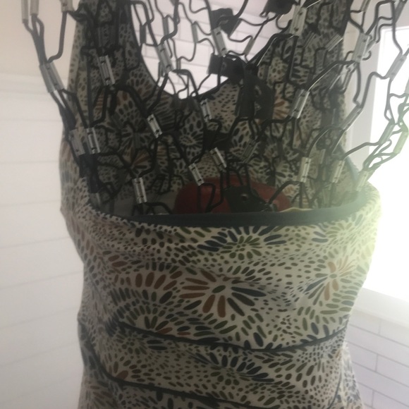 Hunter dress - Picture 2 of 2